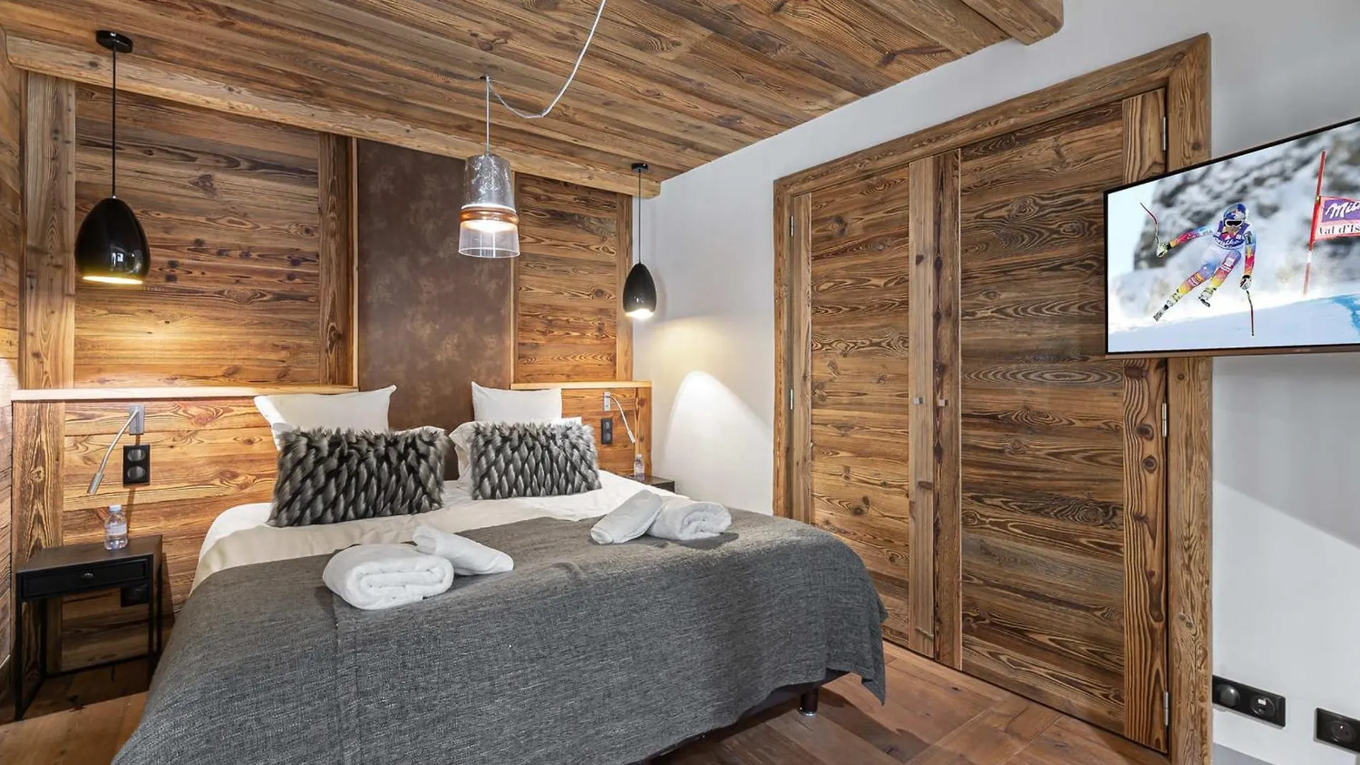 Appartement De Luxe Avec Sauna Et Terrasse Au Centre De Val D'Isere - Fr-1-567-51 0*, Валь-д'Изер Франция